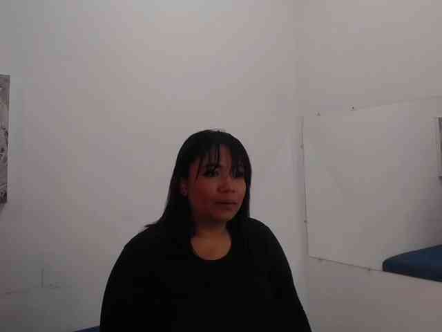 HazeAndKush webcam