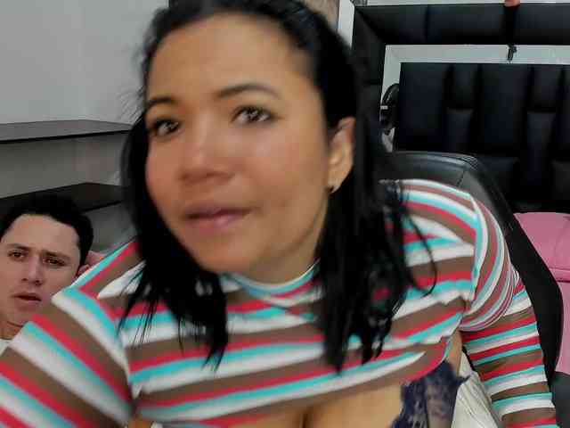 HazeAndKush webcam