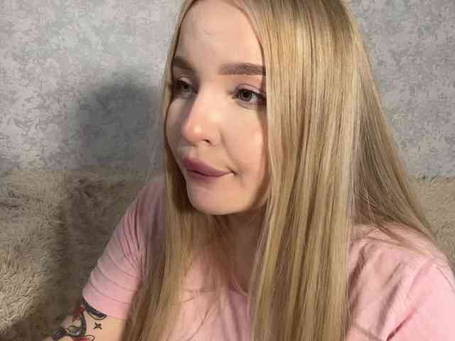 Queenkat66 webcam