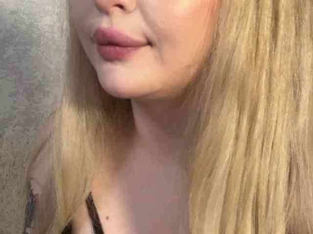 Queenkat66 webcam