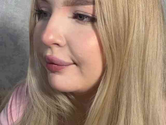 Queenkat66 webcam