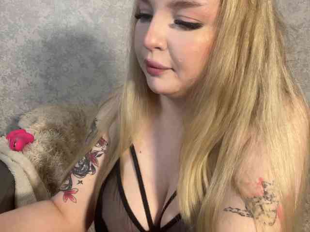 Queenkat66 webcam