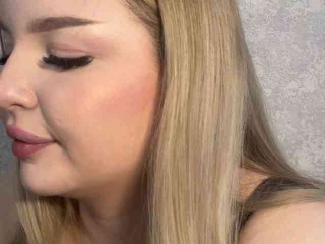 Queenkat66 webcam