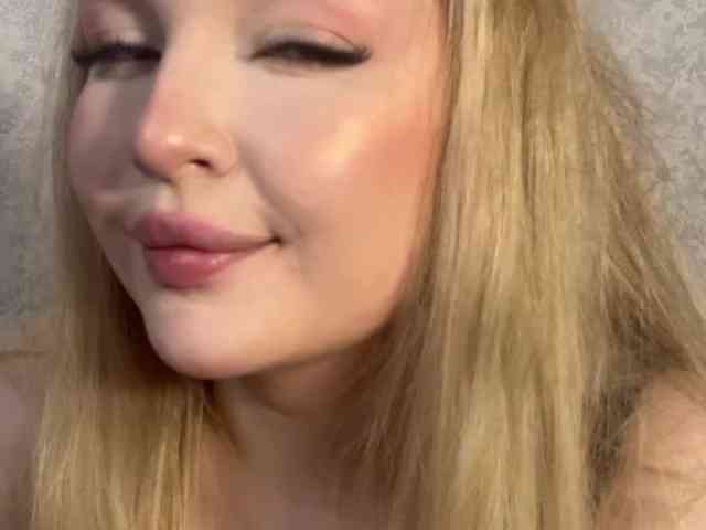 Queenkat66 webcam