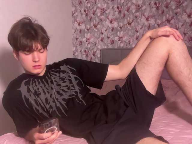 Tomassdickpick live webcam show