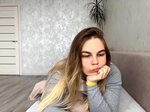NovaPasculli live cam on BongaCams