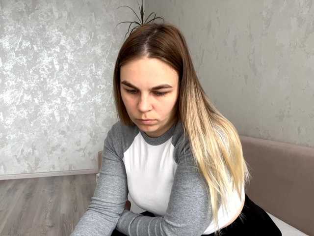 NovaPasculli live cam on BongaCams