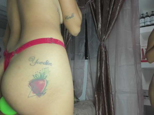 anndrea-rodriguezz live cam on BongaCams