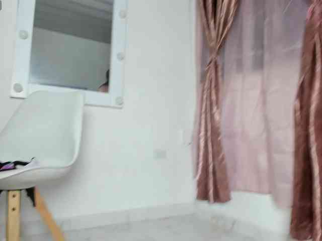 anndrea-rodriguezz Sex Cam Show