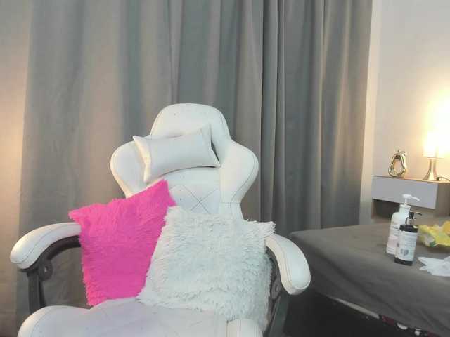 CamilaGonzalez20 live cam on UnifiedCams