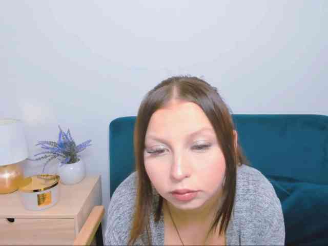 MillyAdorable webcam