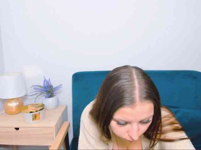 MillyAdorable webcam