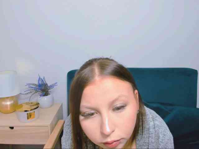 MillyAdorable webcam