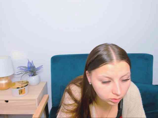MillyAdorable webcam