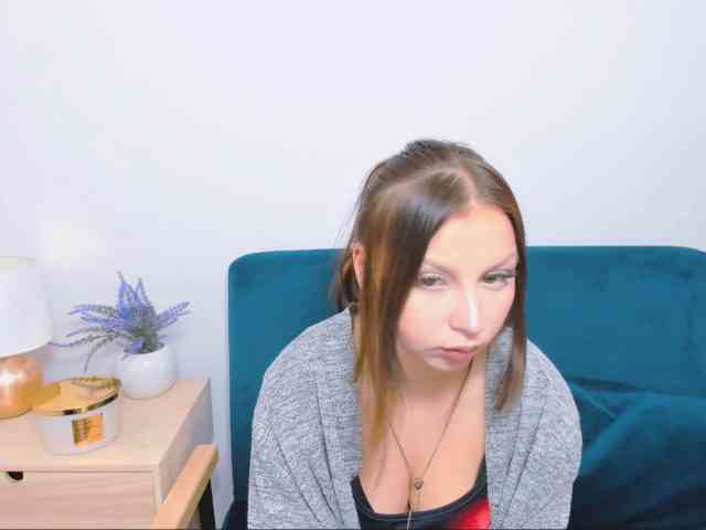 MillyAdorable webcam