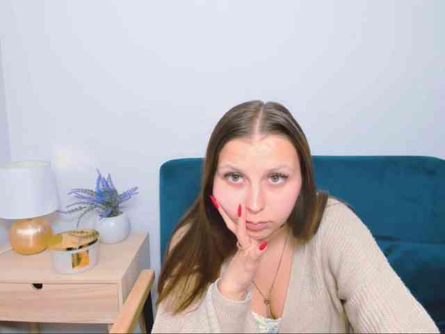 MillyAdorable webcam