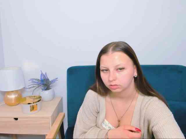 MillyAdorable webcam
