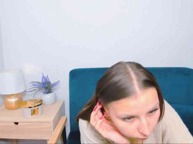 MillyAdorable webcam