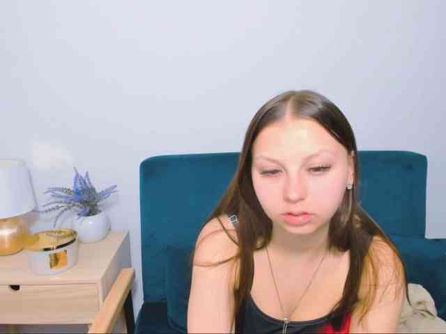 MillyAdorable webcam