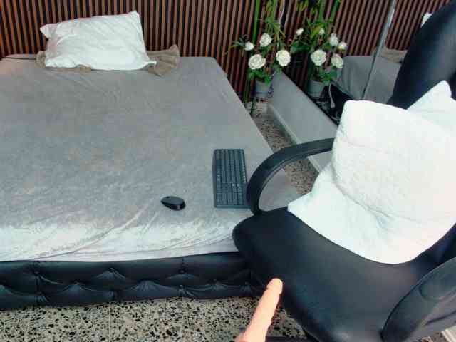 BellaCatalina webcam