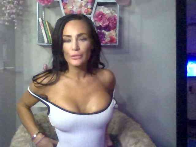 milanmonroexx webcam