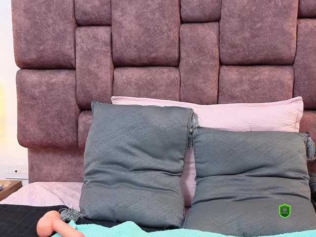 AmeliaSterling live cam on BongaCams