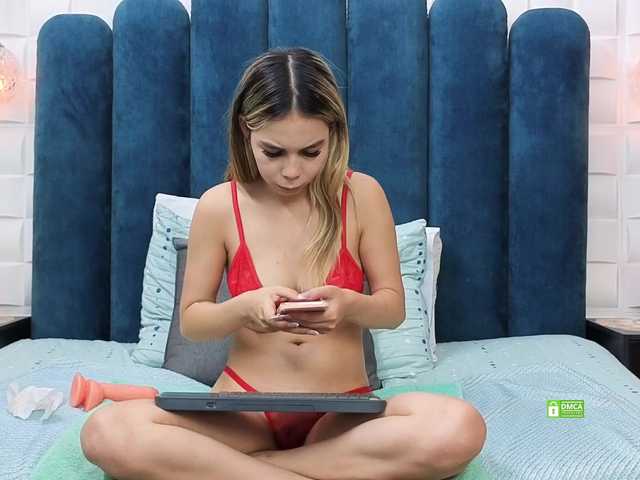 AmeliaSterling live cam on BongaCams