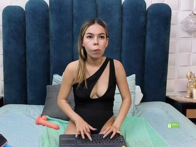 AmeliaSterling live cam on BongaCams