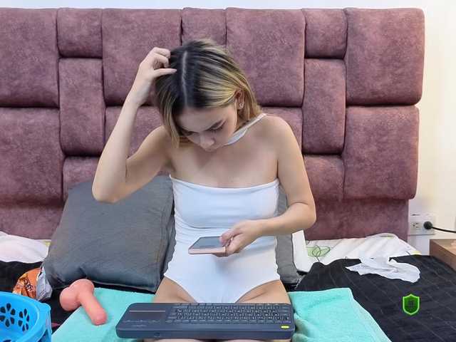 AmeliaSterling live cam on BongaCams