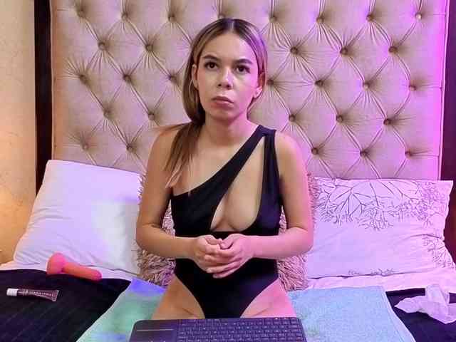 AmeliaSterling AmeliaSterling