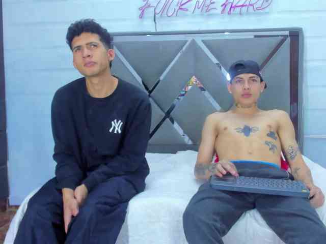 PlayMatesX- PlayMatesX-