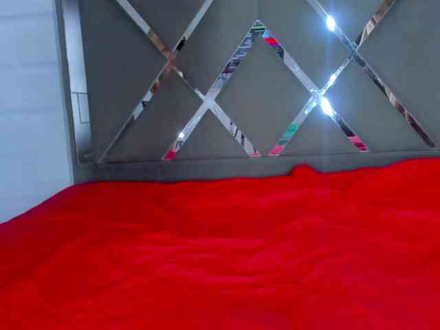 free naked webcam PlayMatesX-