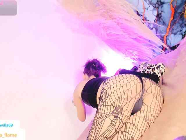 LucianaFlame Sex Cam Show