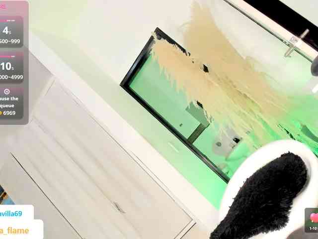 LucianaFlame Live Webcam on BongaCams