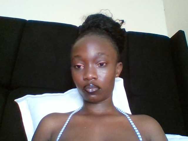 kourtcali live cam on BongaCams