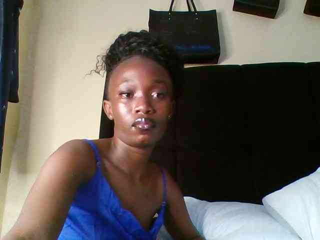 kourtcali webcam