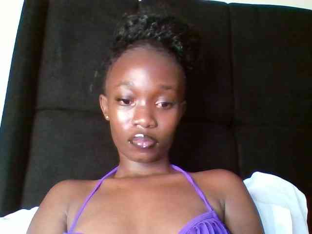 kourtcali webcam