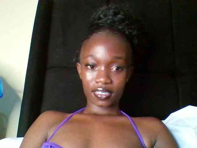 kourtcali webcam