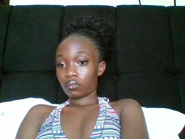 kourtcali webcam