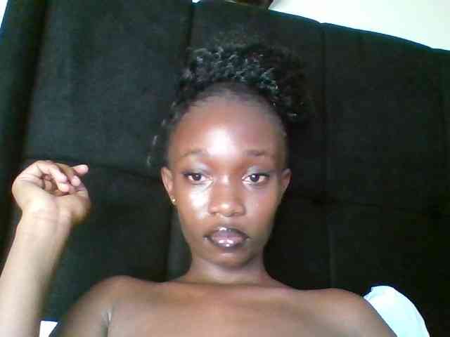 kourtcali webcam