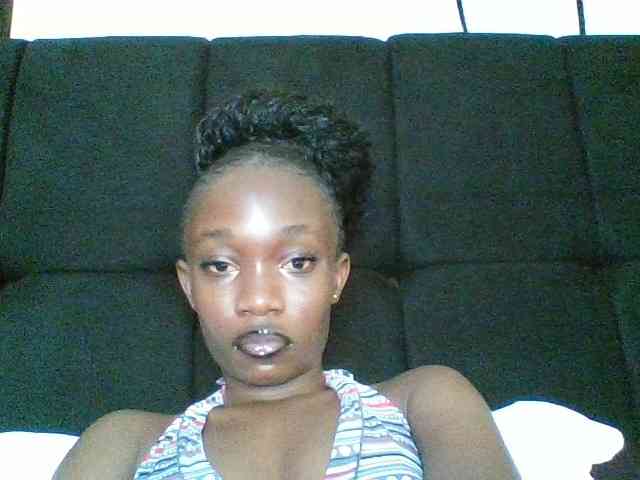 kourtcali webcam