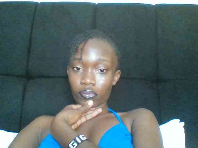 kourtcali webcam