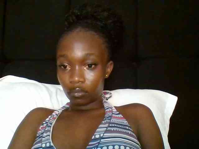 kourtcali webcam