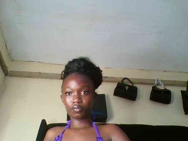 kourtcali webcam