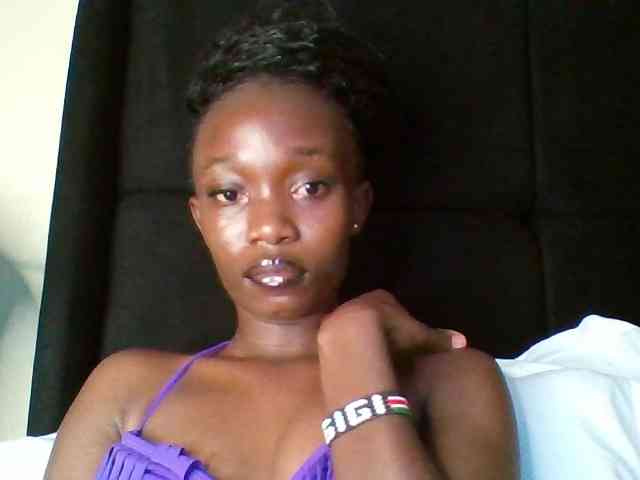 kourtcali webcam