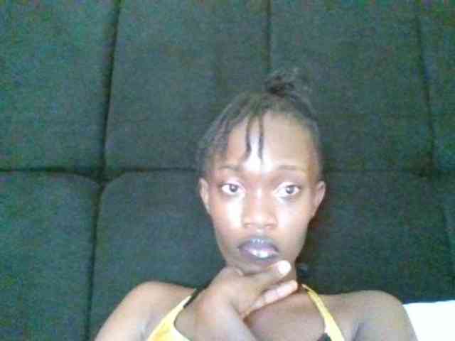 kourtcali webcam