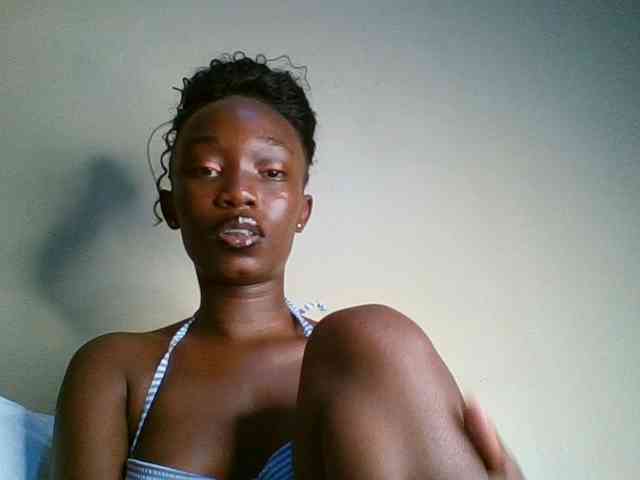 kourtcali webcam