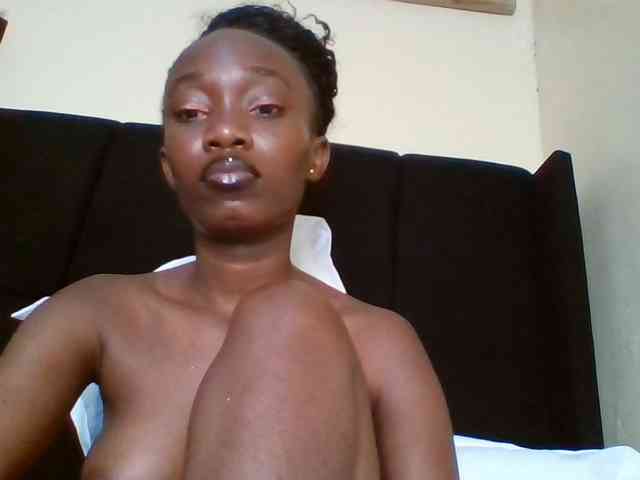 kourtcali webcam