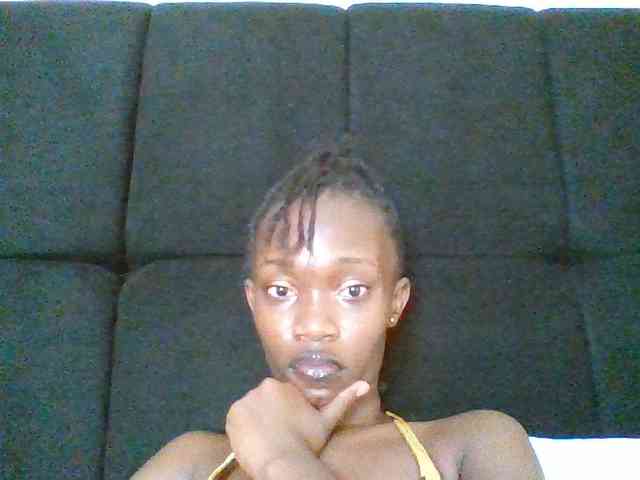 kourtcali webcam