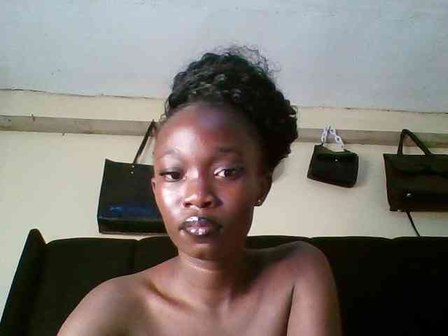 kourtcali webcam